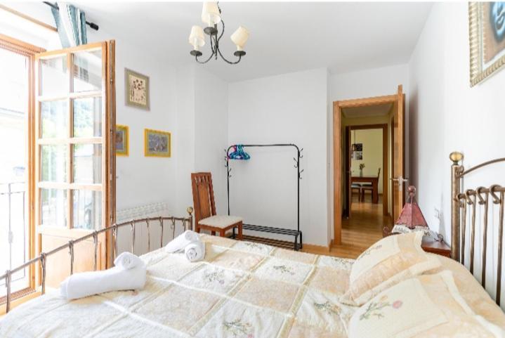 Apartamentos Bubal Pena Telera Эль-Пуэйо-де-Хака Номер фото
